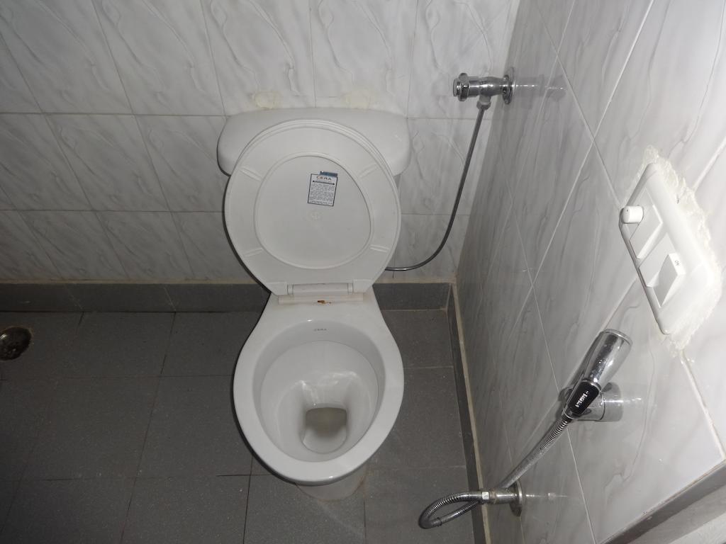 Hotel Grace Nowe Delhi Pokój zdjęcie