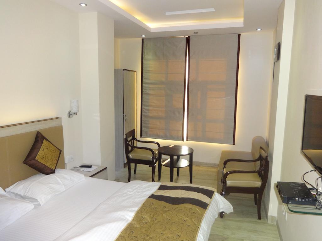 Hotel Grace Nowe Delhi Pokój zdjęcie